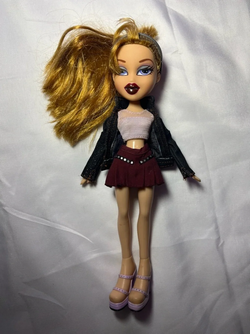 Vintage 2002 Bratz‎ Meygan Funk N Glow Doll Y2K Outfit Light Up Jacket